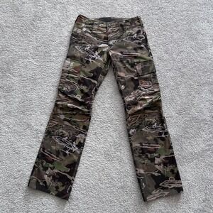 Under Armour Camo Cargo Loose Fit Pants Womens 4 Green Hunting Outdoor